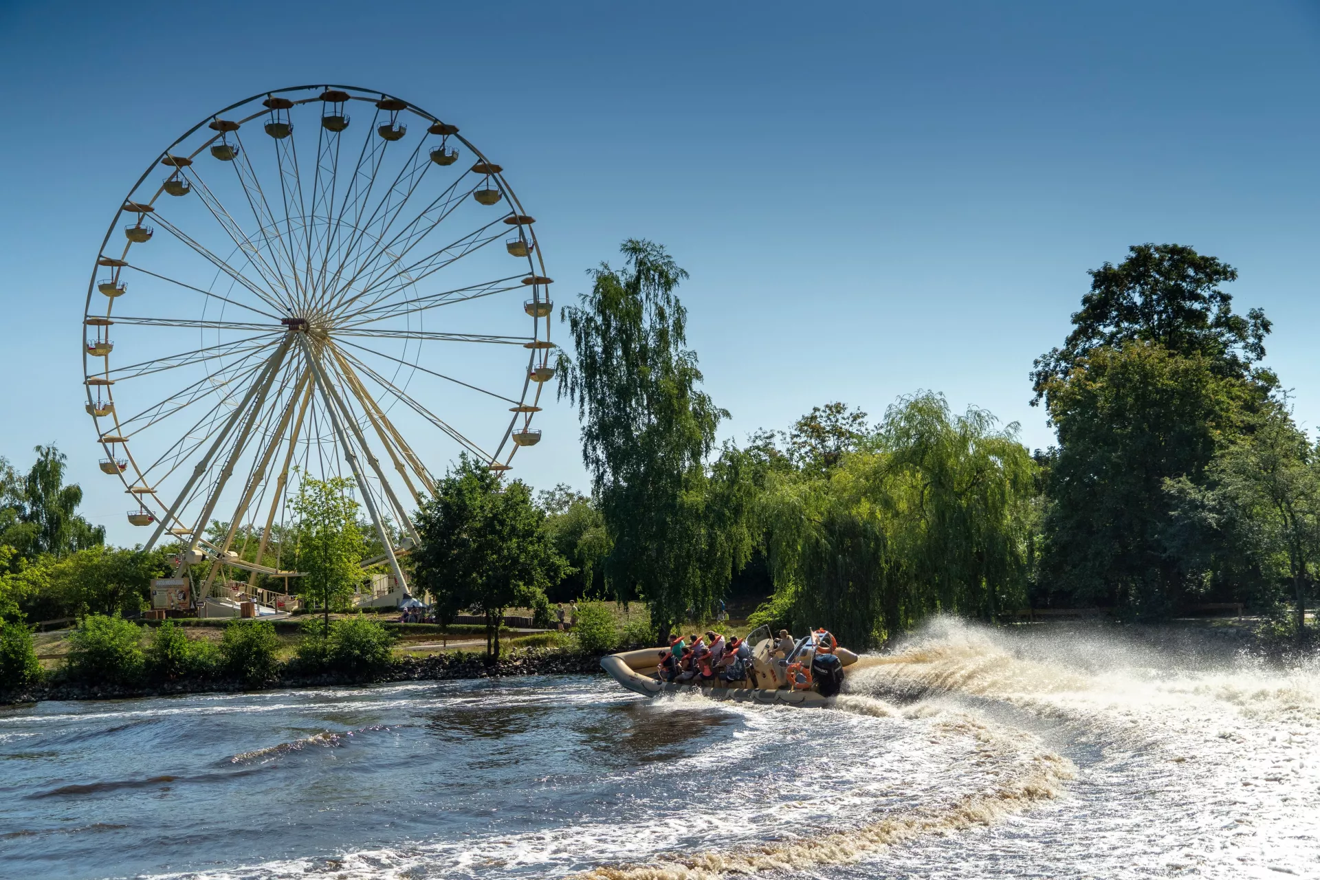 Riesenrad Splash-Safari
