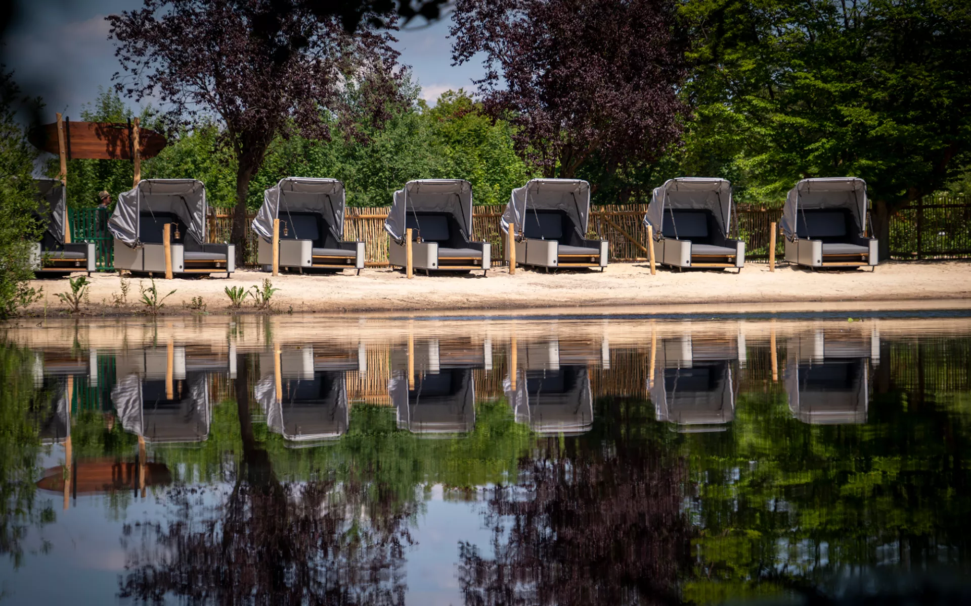 Serengeti-Park_LagoonLodges02_web