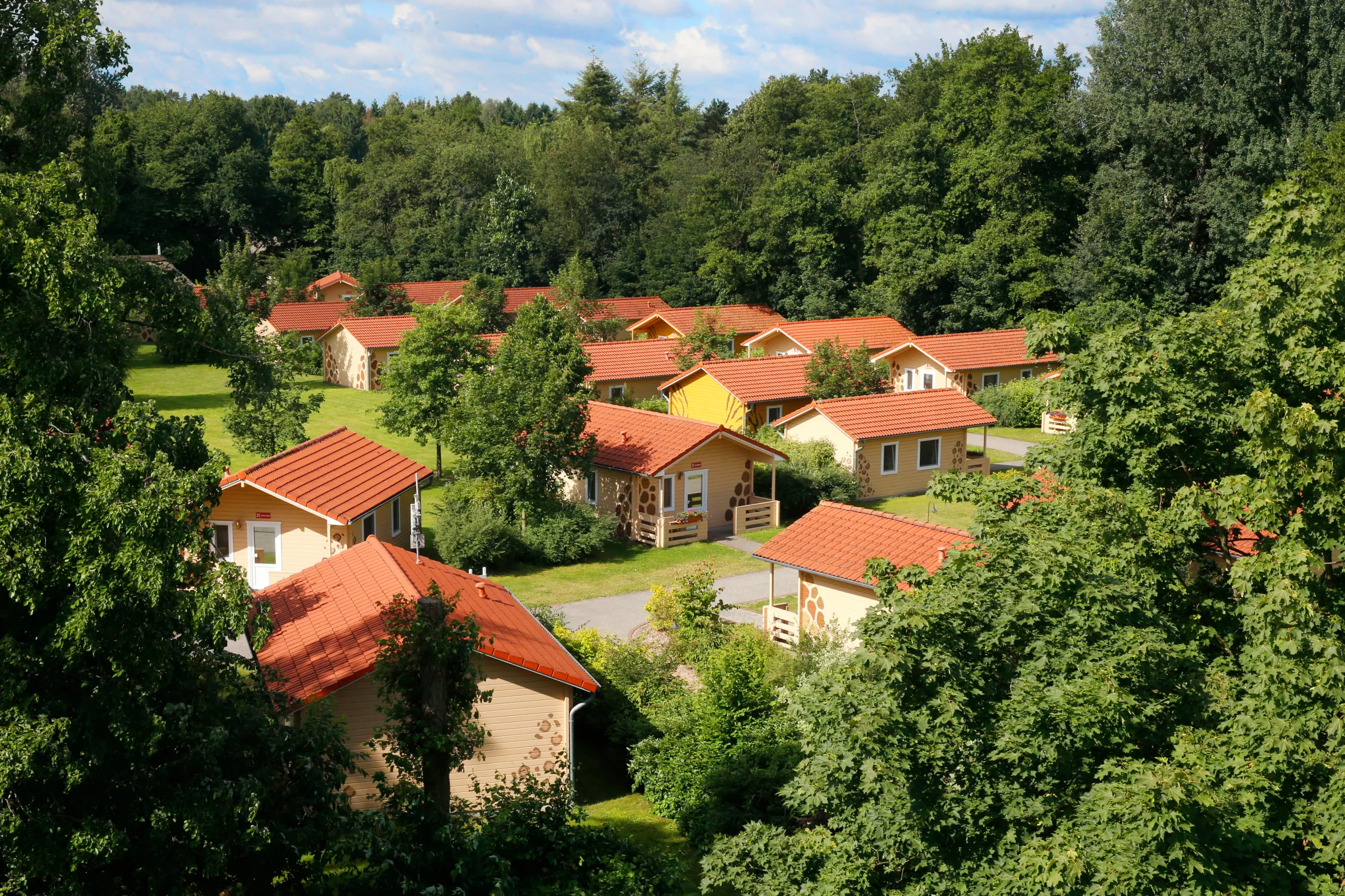 Serengeti-Park-Safari-Lodges(4).jpg